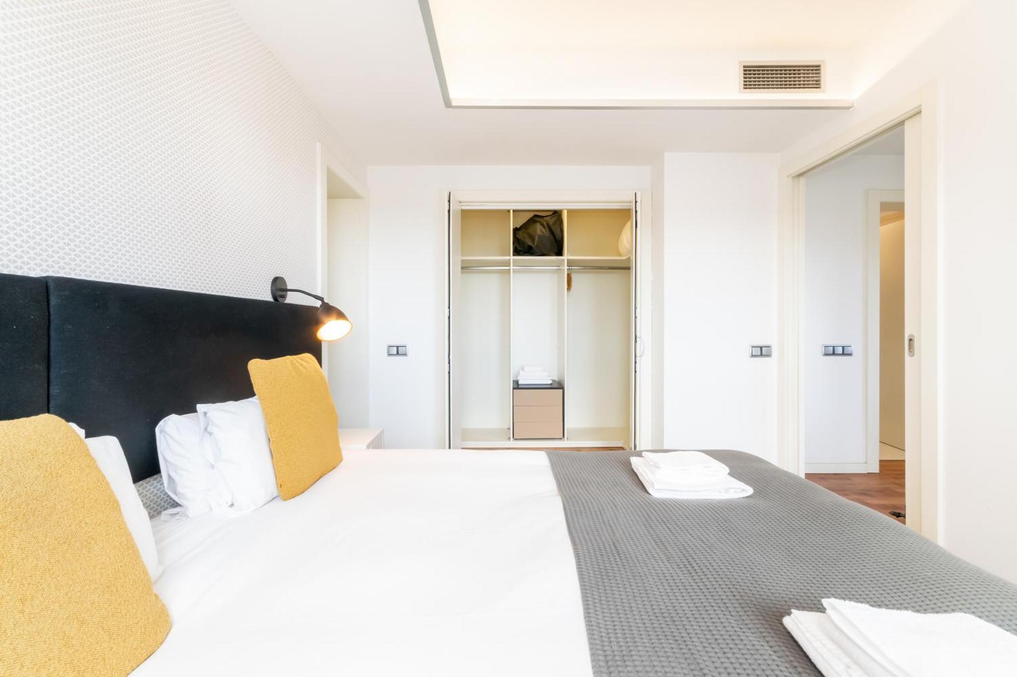 Unique Rentals - Placa Catalunya Central Apartments Barselona Dış mekan fotoğraf