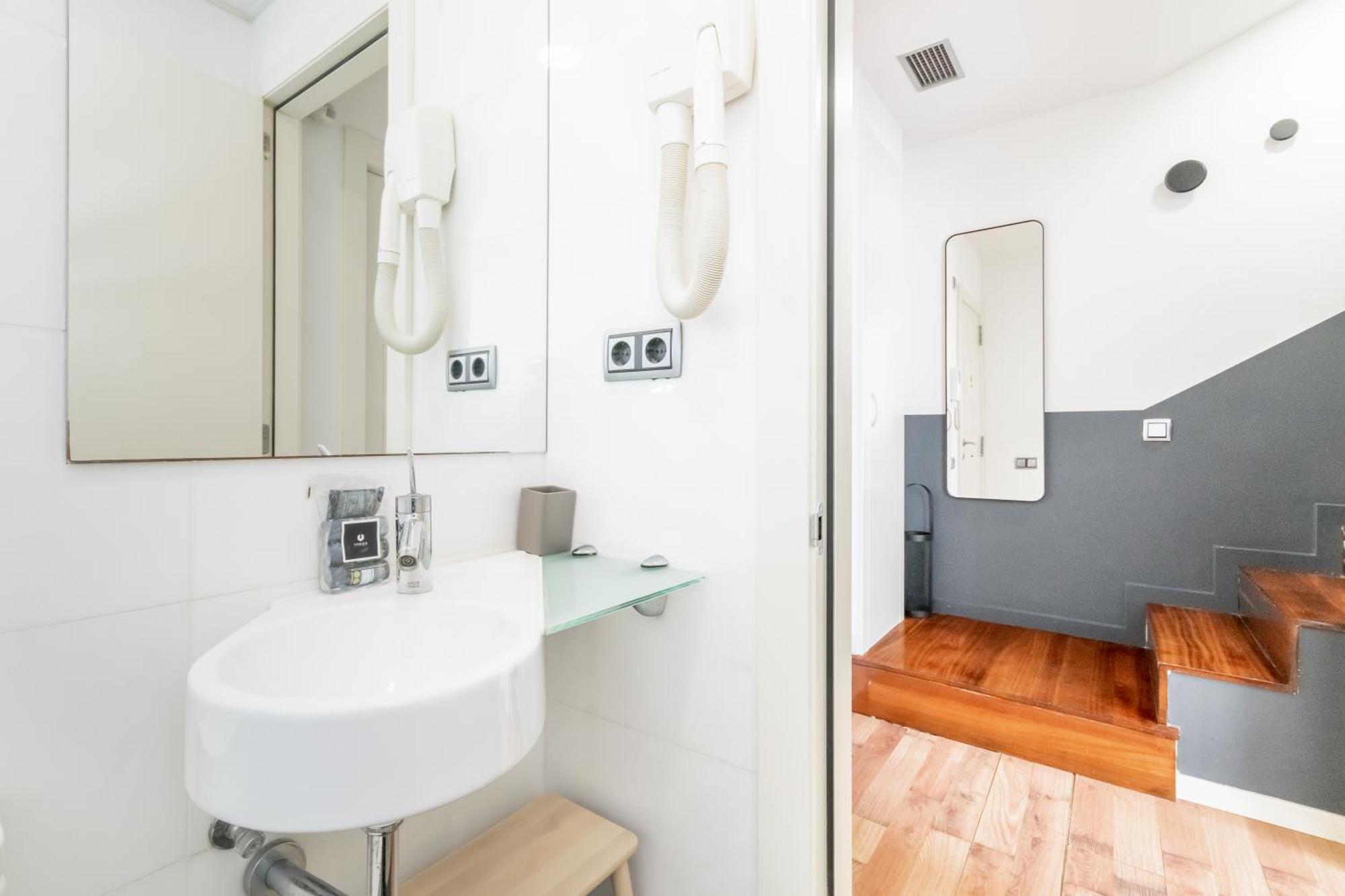 Unique Rentals - Placa Catalunya Central Apartments Barselona Dış mekan fotoğraf