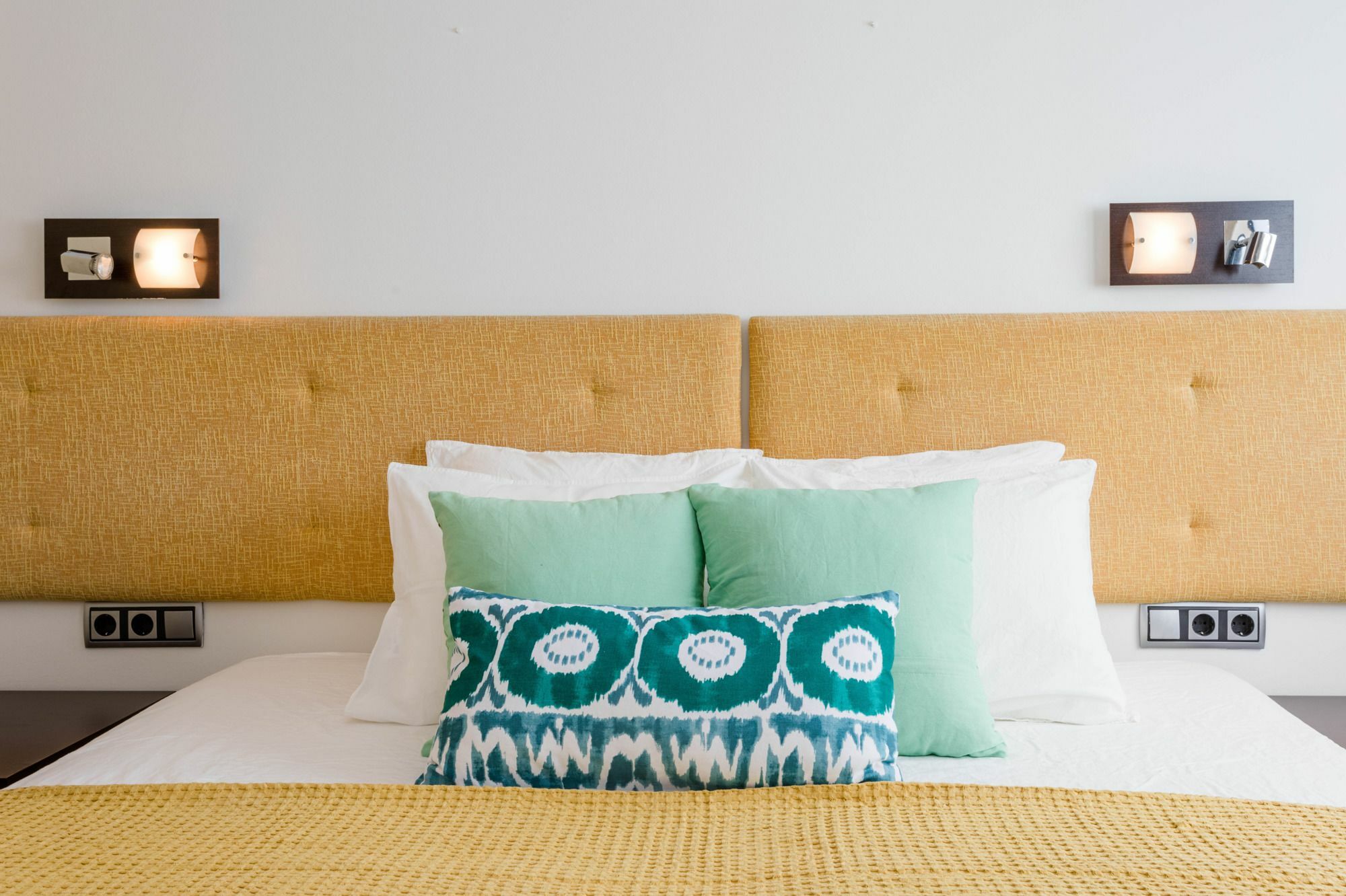 Unique Rentals - Placa Catalunya Central Apartments Barselona Dış mekan fotoğraf